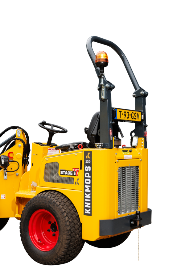 Knikmops 130 (Stage V)